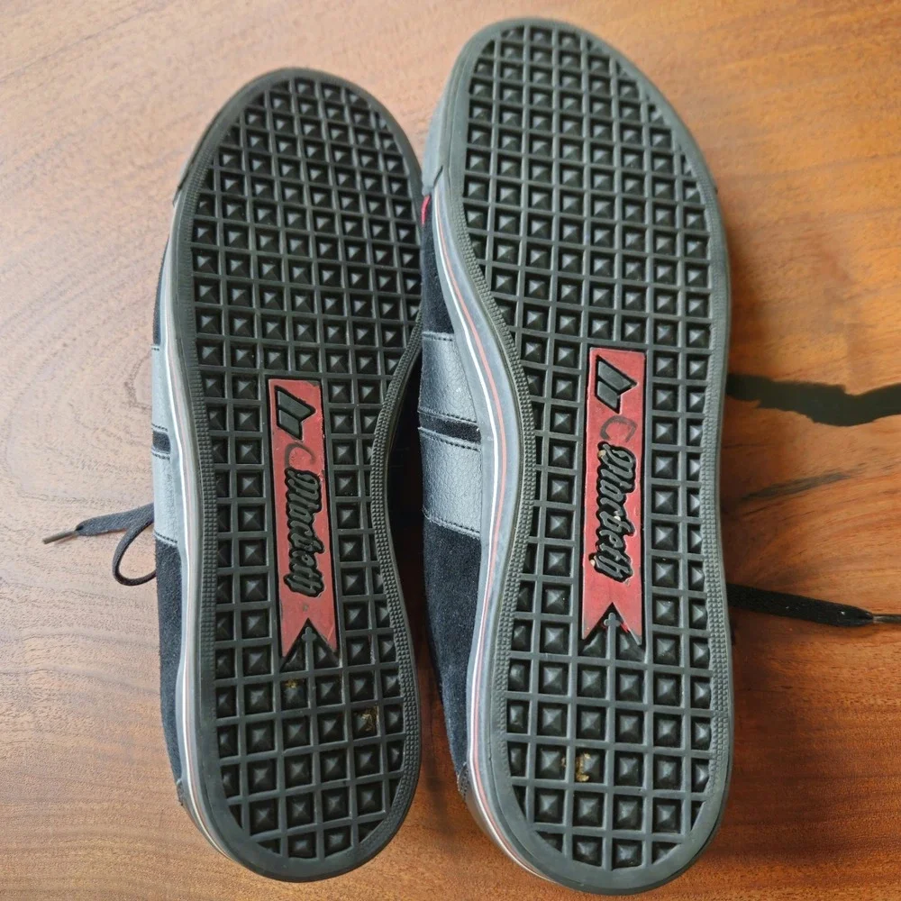 Macbeth Men's Eliot Black and Red Leather and Canvas Sneakers US 12 UK 11‎ EU 46